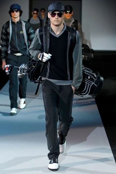 Look 2